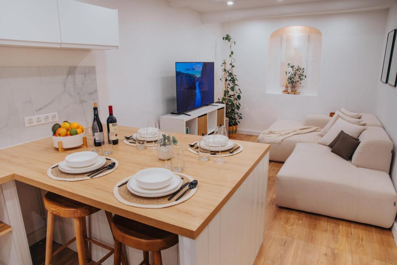 Perfect Family-Oriented And Renovated Townhouse In The Old Antibes Apartment Exterior photo