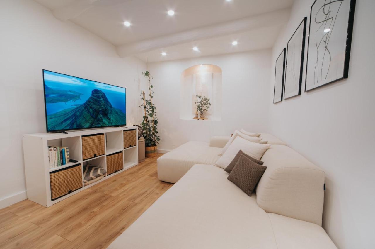 Perfect Family-Oriented And Renovated Townhouse In The Old Antibes Apartment Exterior photo