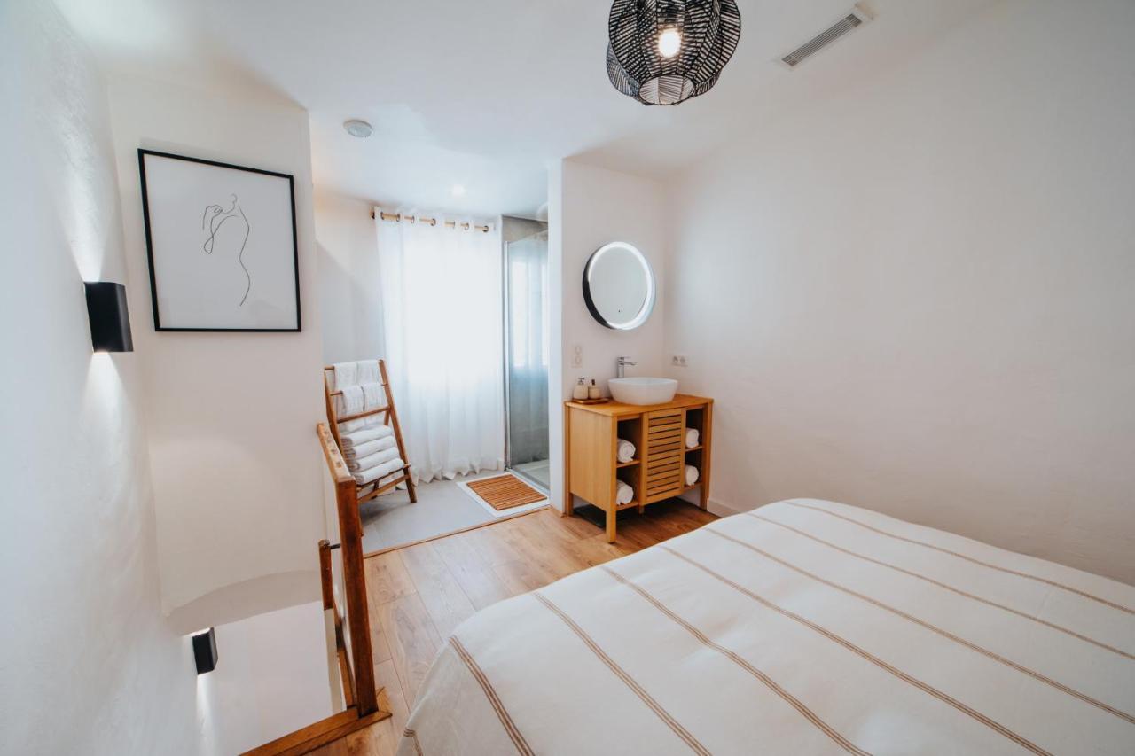 Perfect Family-Oriented And Renovated Townhouse In The Old Antibes Apartment Exterior photo